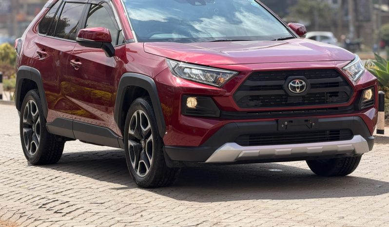 
								Toyota Rav4 Adventure full									