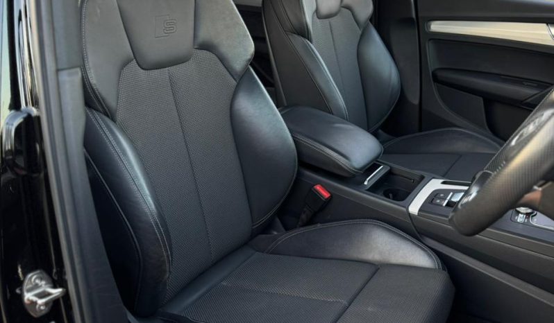 
								Audi Q5 full									
