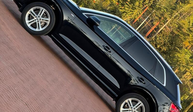 
								Audi Q5 full									