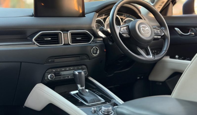 
								Mazda CX5 full									