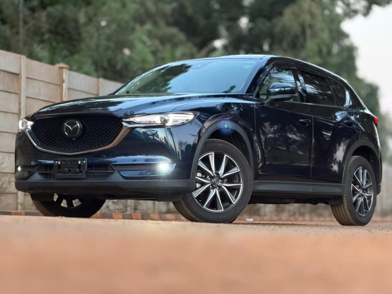 
								Mazda CX5 full									