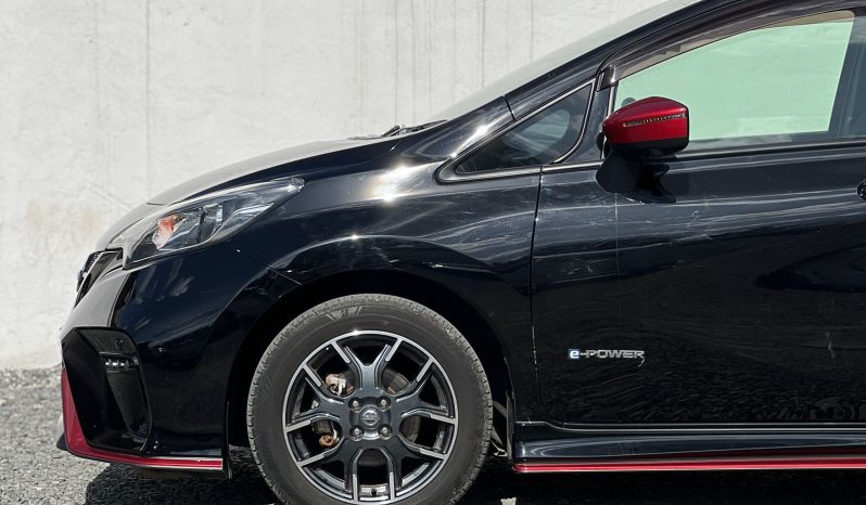 
								Nissan Note full									