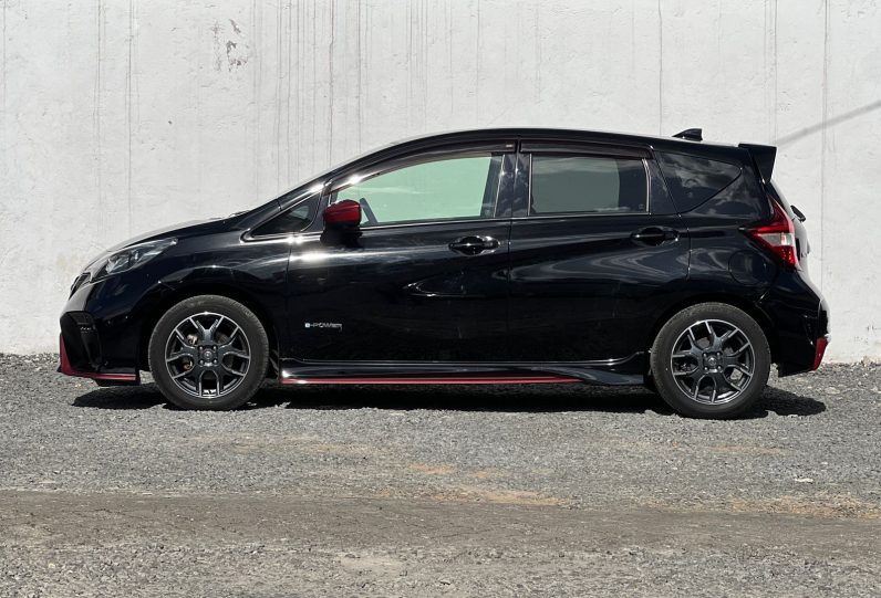 
								Nissan Note full									