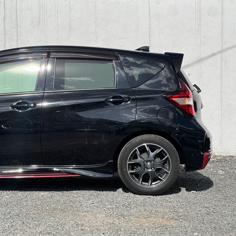 
								Nissan Note full									