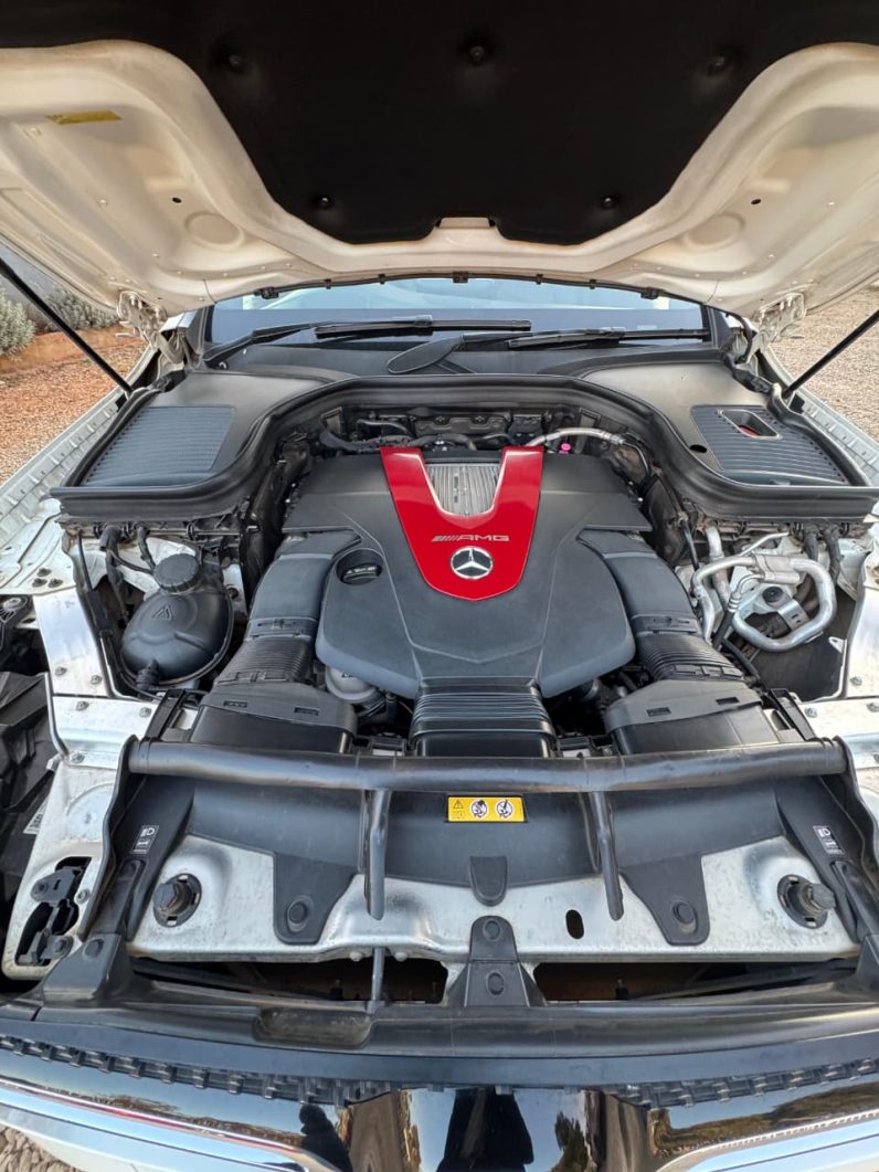 
								MERCEDES-BENZ GLC43 AMG full									