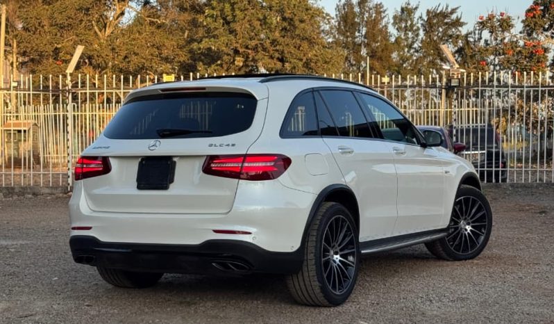 
								MERCEDES-BENZ GLC43 AMG full									