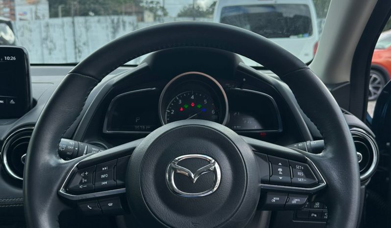 
								MAZDA DEMIO full									