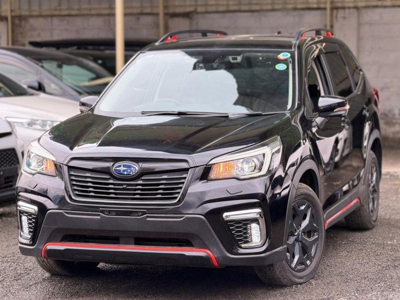 
								Subaru Forester full									