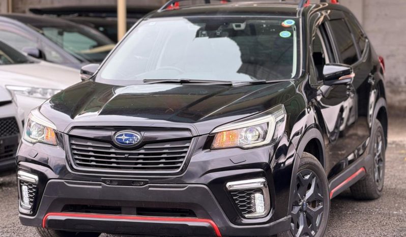 
								Subaru Forester full									