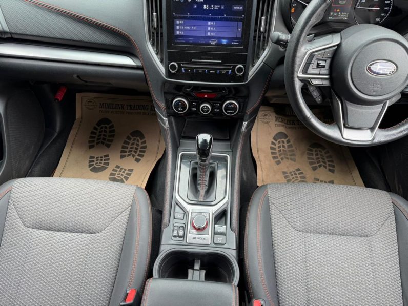 
								Subaru Forester full									