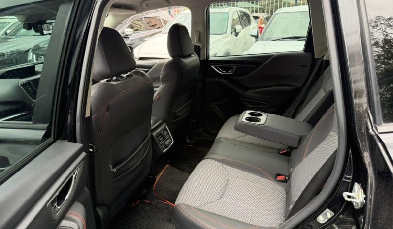 
								Subaru Forester full									