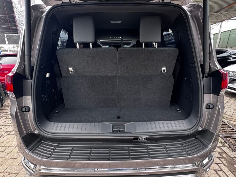 
								land cruiser LC300 ZX full									