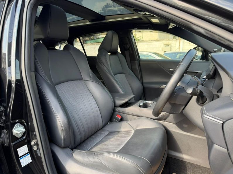 
								Toyota Harrier Z Premium full									