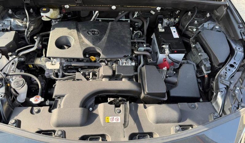 
								Toyota Harrier Z Premium full									