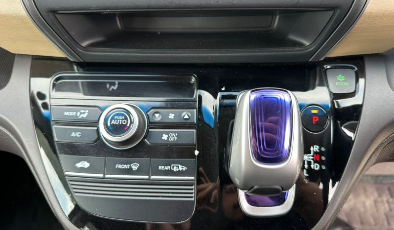 
								HONDA FREED full									