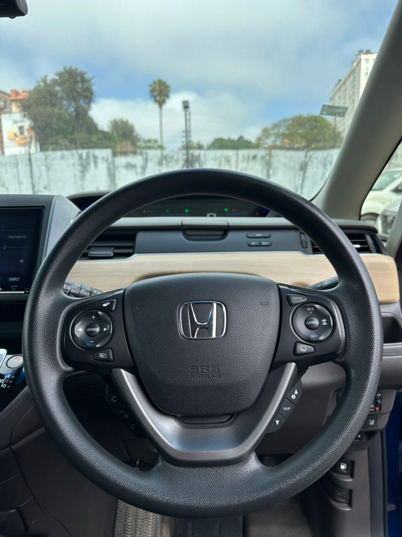 
								HONDA FREED full									