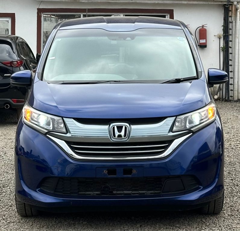 
								HONDA FREED full									