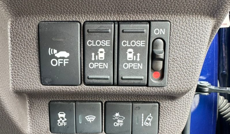 
								HONDA FREED full									