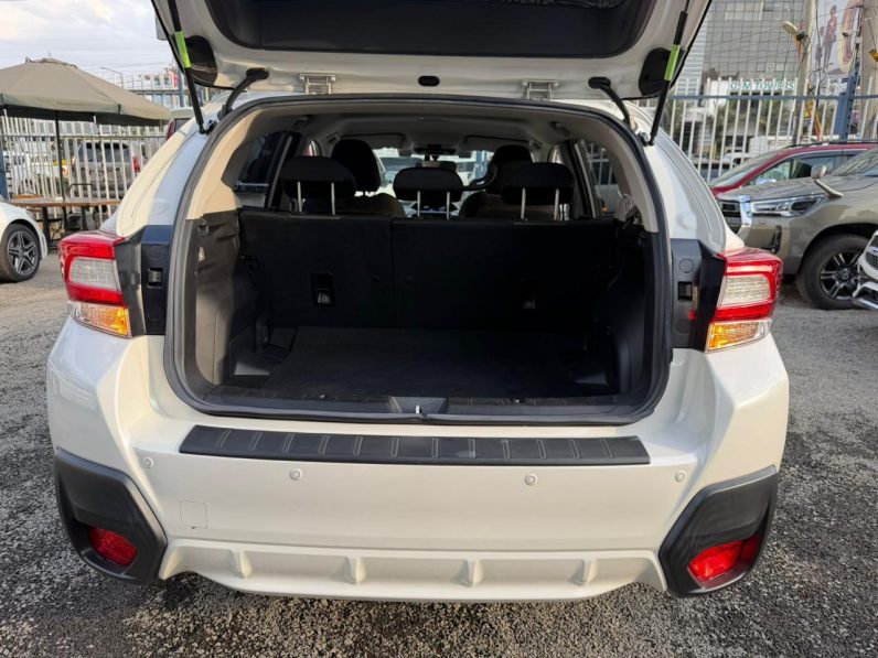
								Subaru XV full									
