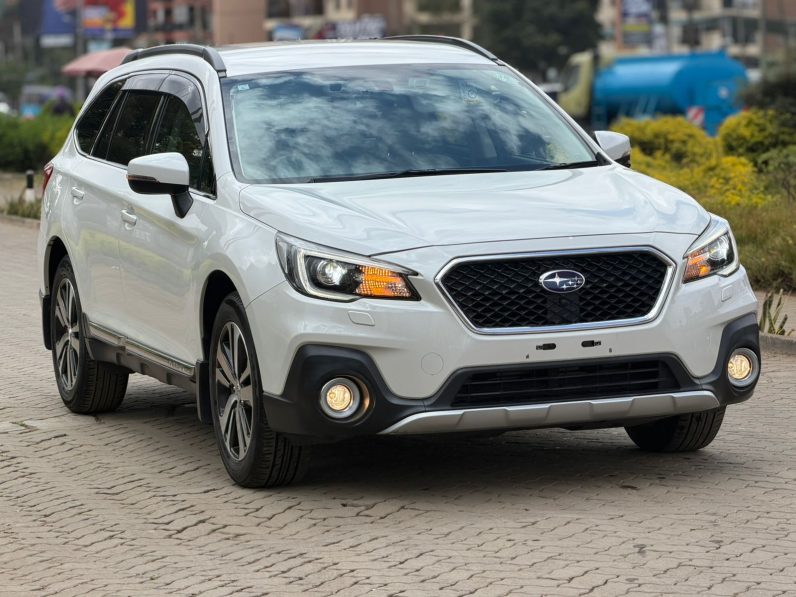 
								Subaru Outback full									