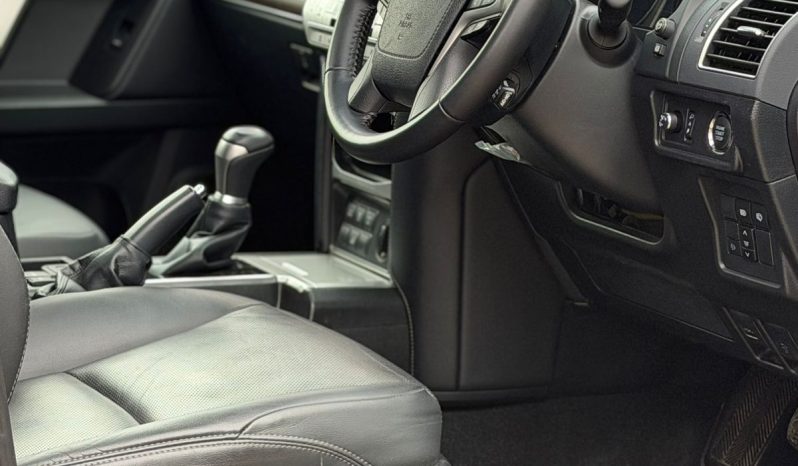 
								Toyota Prado  TX-L full									