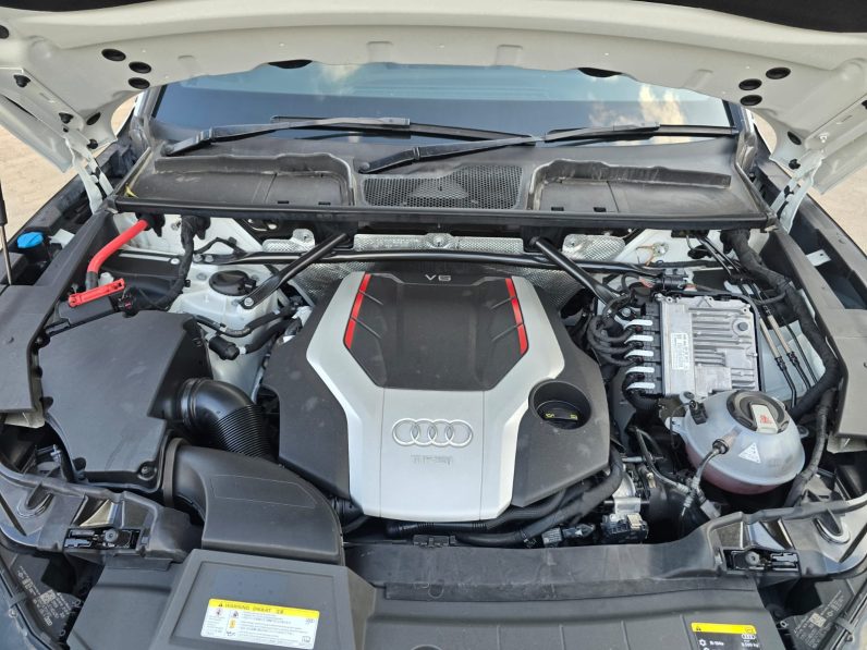 
								AUDI SQ5 full									
