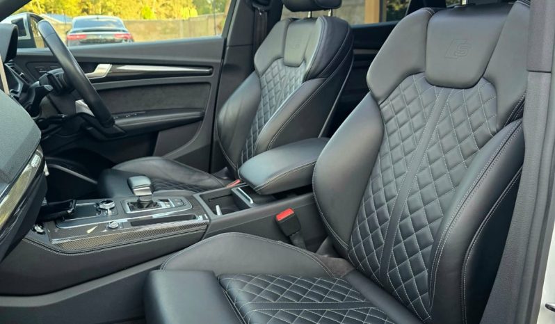 
								AUDI SQ5 full									