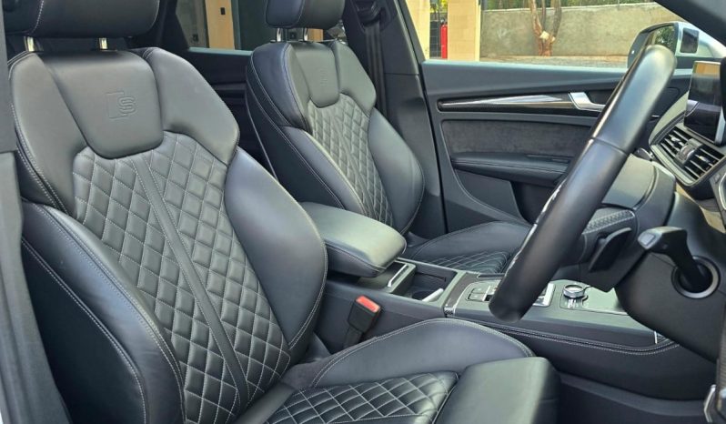 
								AUDI SQ5 full									