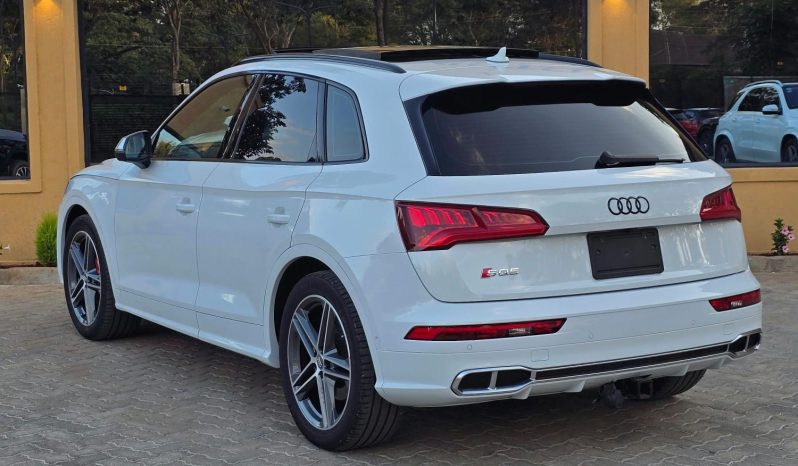 
								AUDI SQ5 full									