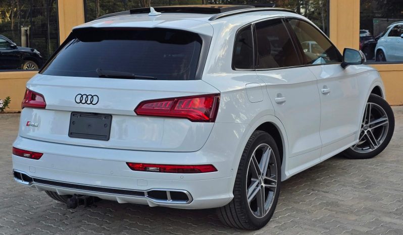 
								AUDI SQ5 full									