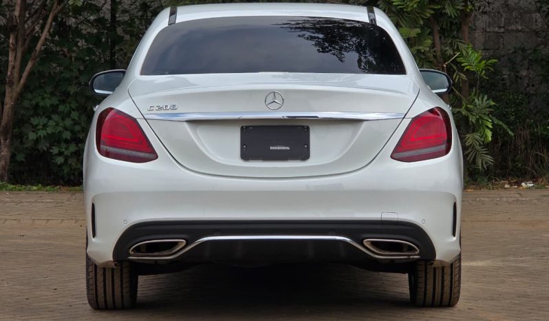 
								MERCEDES-BENZ C200 full									