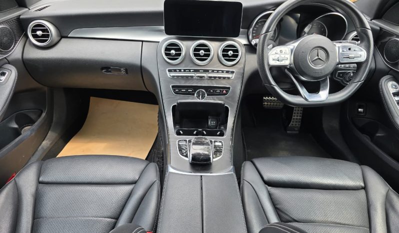 
								MERCEDES-BENZ C200 full									