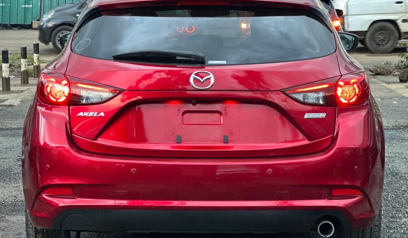 
								MAZDA AXELA full									