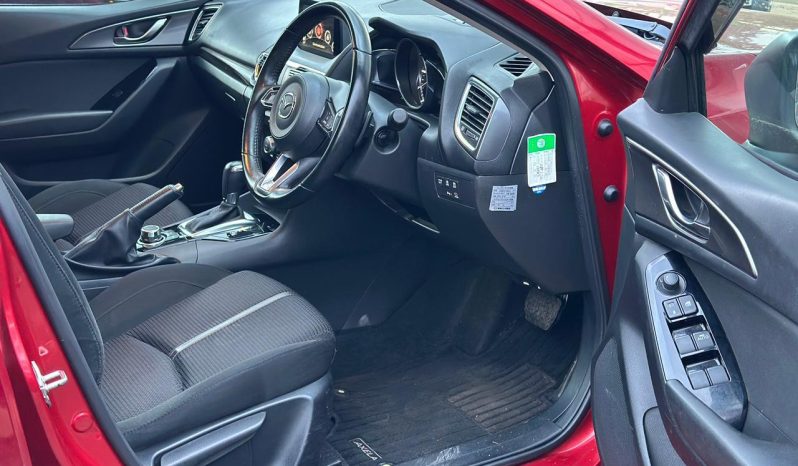 
								MAZDA AXELA full									