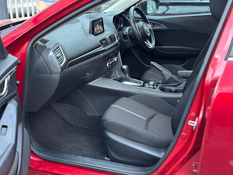 
								MAZDA AXELA full									