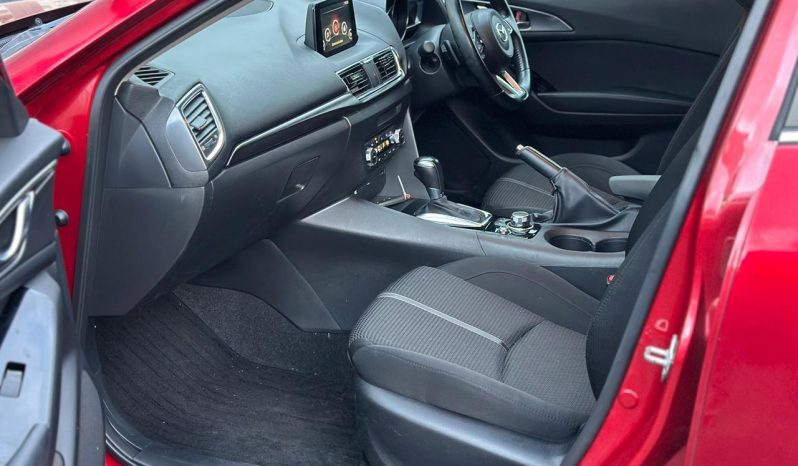 
								MAZDA AXELA full									