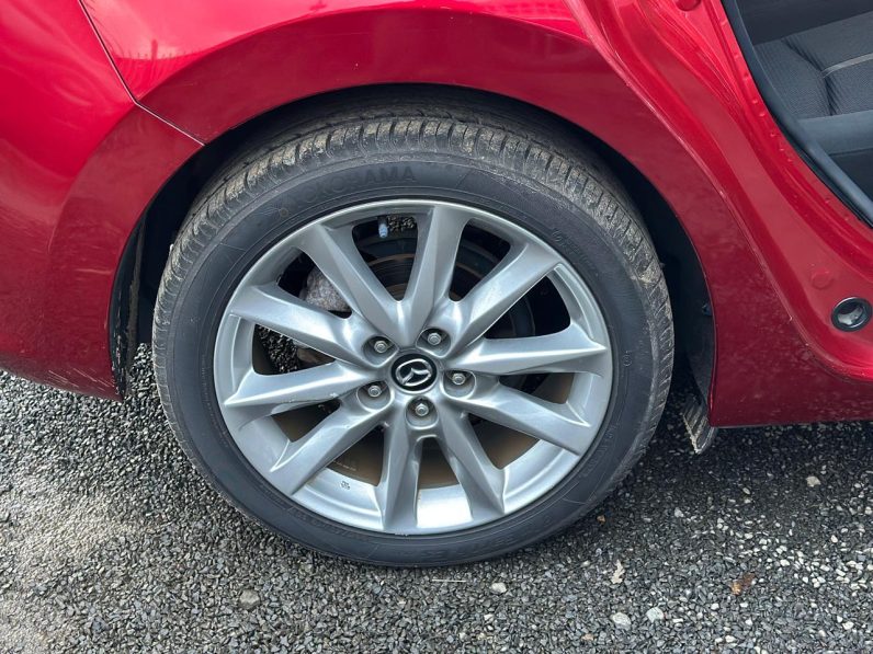 
								MAZDA AXELA full									