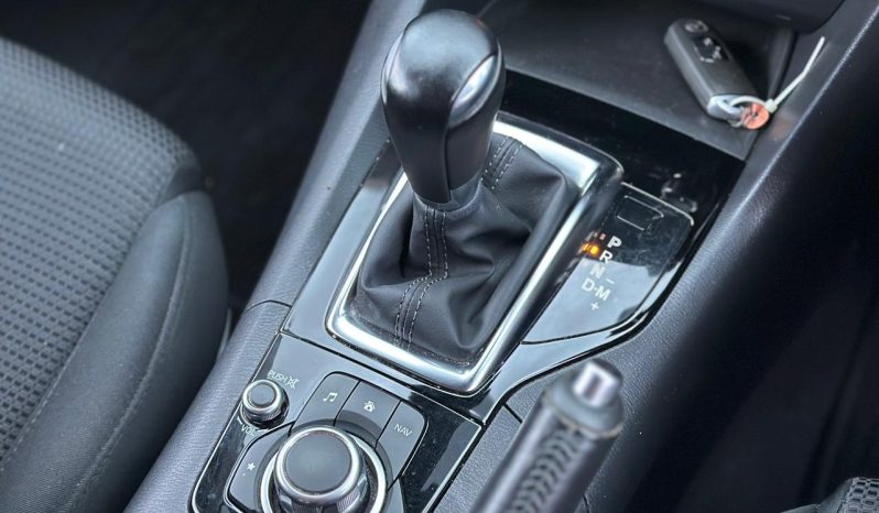 
								MAZDA AXELA full									