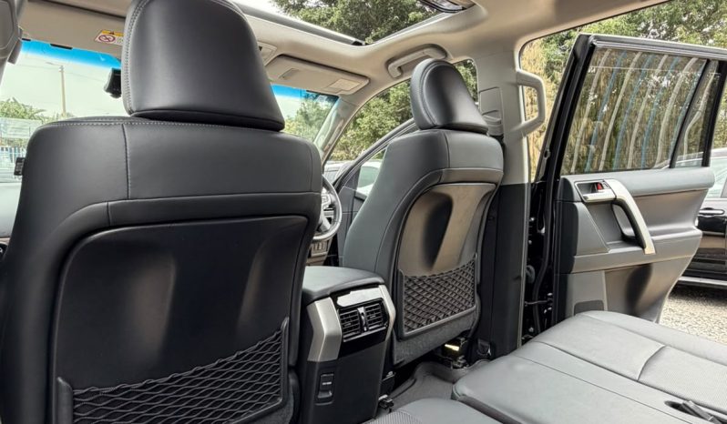 
								TOYOTA LAND CRUISER PRADO TXL full									