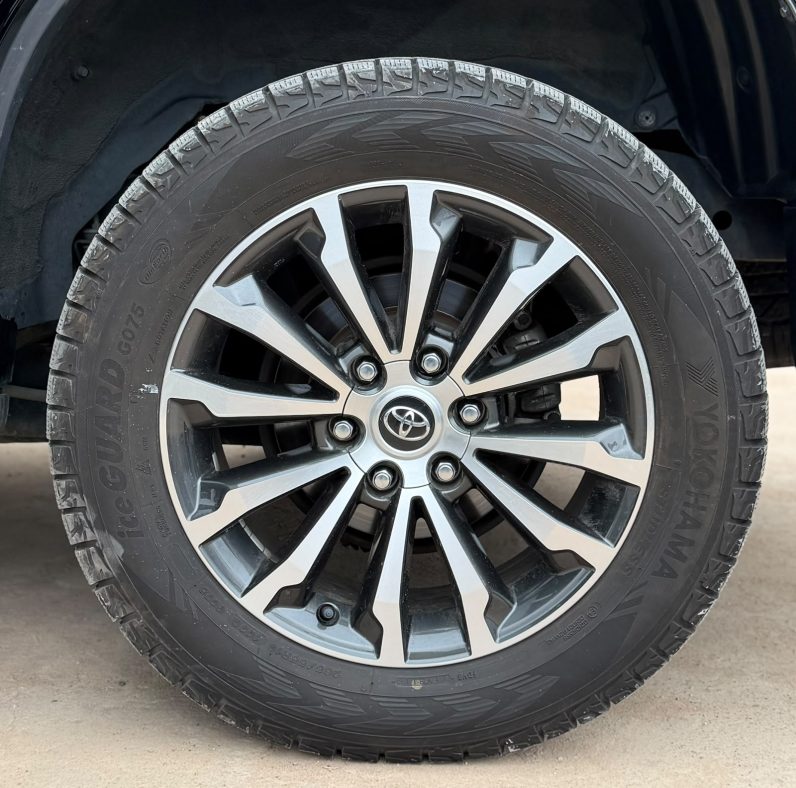 
								TOYOTA PRADO full									