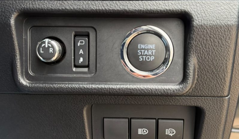 
								TOYOTA PRADO full									