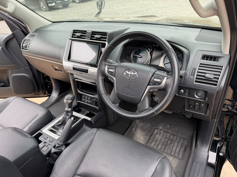 
								TOYOTA PRADO full									