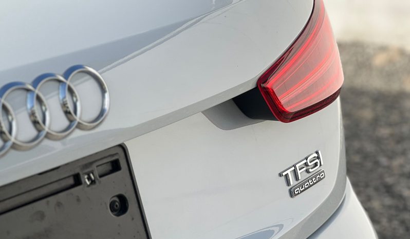 
								Audi Q3 TFSI full									