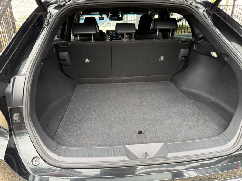 
								Toyota Harrier full									