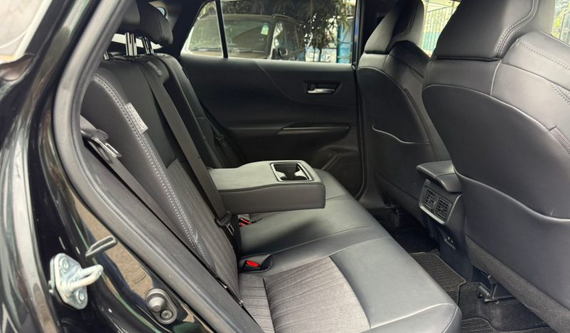 
								Toyota Harrier full									