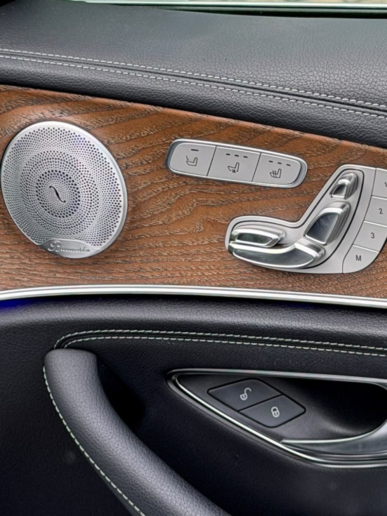 
								Mercedes Benz E450 full									