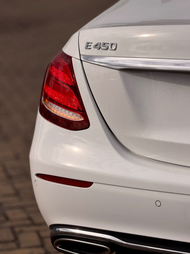 
								Mercedes Benz E450 full									