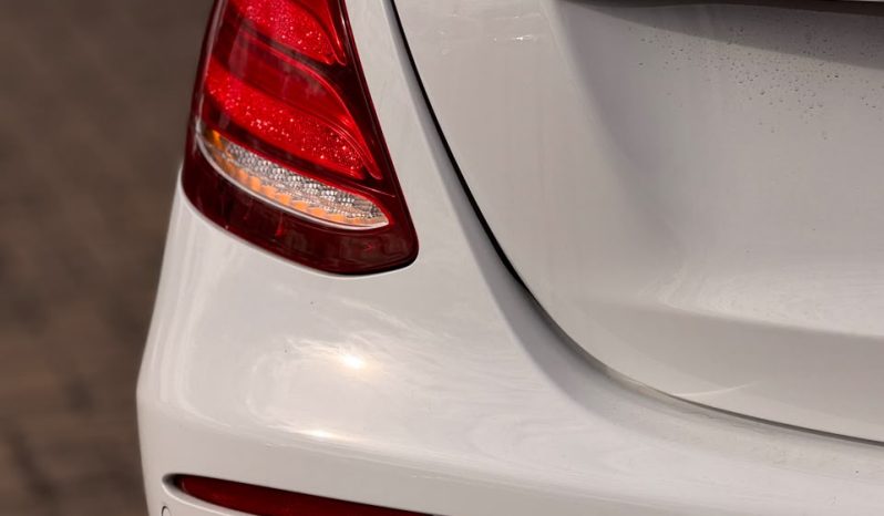 
								Mercedes Benz E450 full									