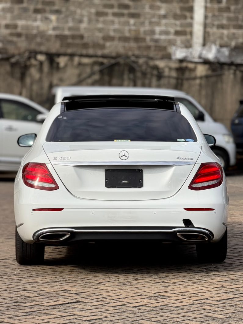 
								Mercedes Benz E450 full									