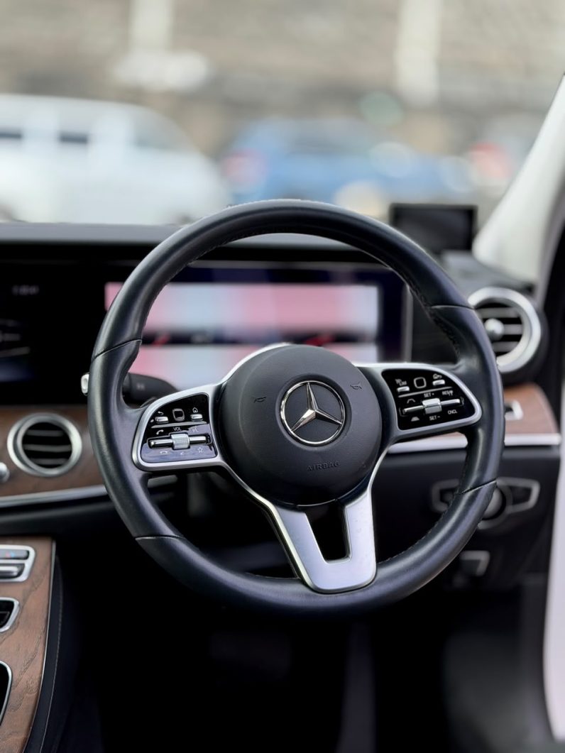 
								Mercedes Benz E450 full									